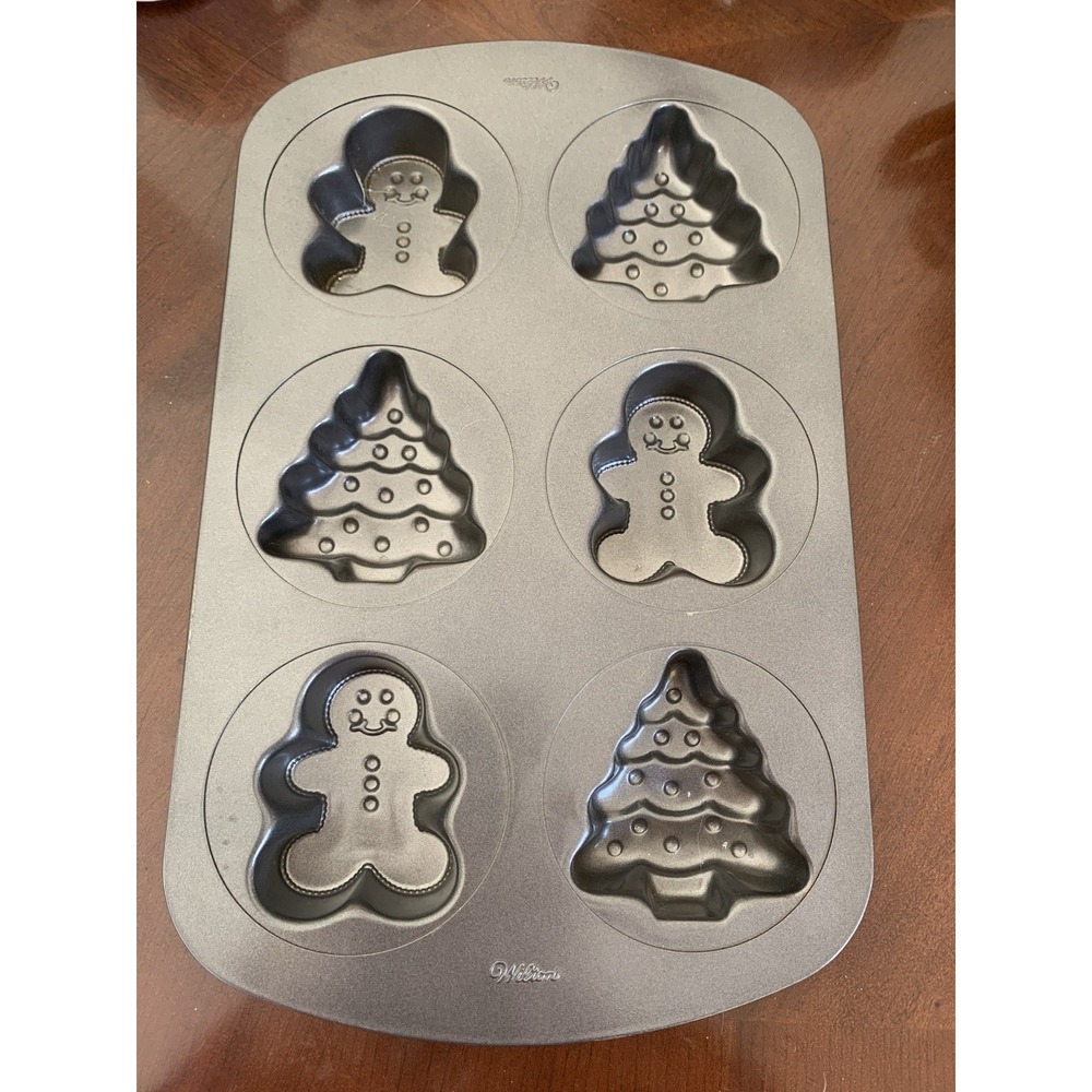 Wilton‎ Gingerbread Man and Christmas Tree Non-Stick Mini Cake Pan, 6-Cavity